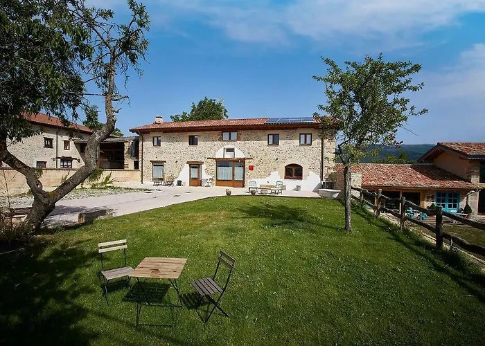 Haizatu Agroturismo Manurga